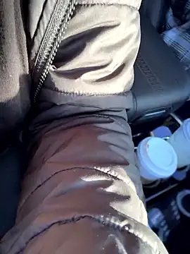 kimmiakiss22 online show from January 12, 2026, 9:20 pm