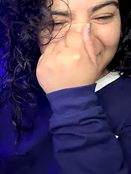 kimmiakiss22 online show from October 24, 2025, 7:40 am