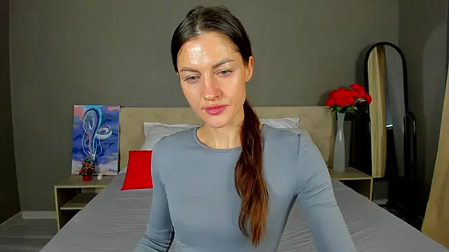 Snapshot of Katerina_Ray chatting on January 5, 2025, 8:43 am Katerina Ray online show from January 5, 2025, 8:43 am