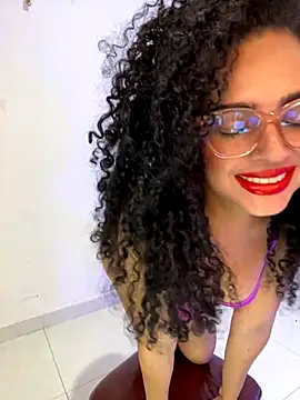 cataleya-miller  online show from September 20, 2025, 9:31 pm