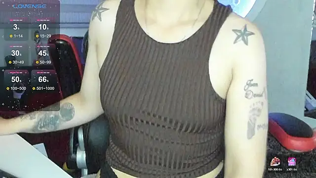 Snapshot of natasha_logan_ chatting on February 10, 2026, 4:00 am natasha logan online show from February 10, 2026, 4:00 am