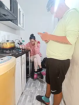 catire2323 online show from November 16, 2025, 8:02 pm