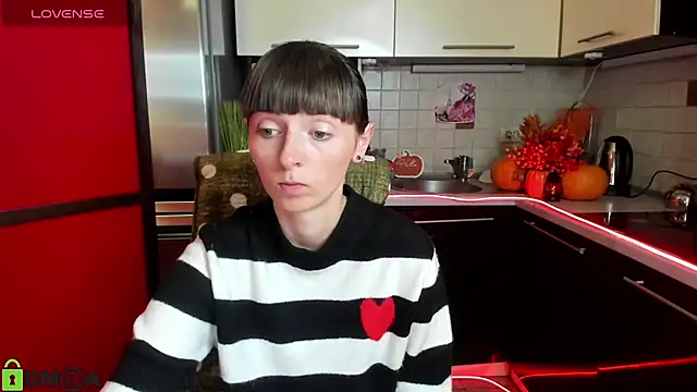 TayanaJons online show from October 22, 2025, 6:57 am