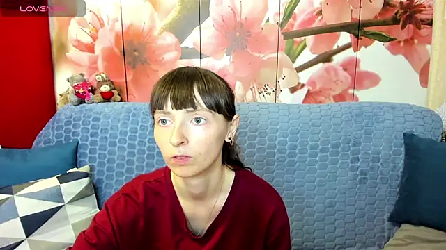 TayanaJons online show from May 18, 2026, 7:13 am