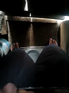 shubham7271 online show from December 18, 2025, 6:07 am