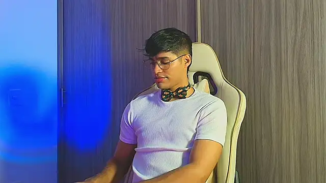 Snapshot of Jimmy_Leeh_ chatting on November 9, 2025, 3:32 am Jimmy Leeh online show from November 9, 2025, 3:32 am