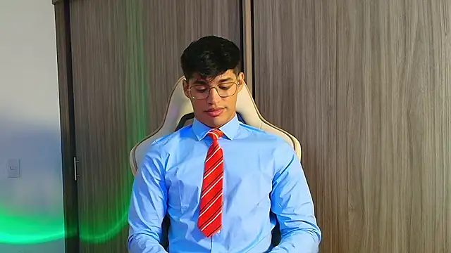 Snapshot of Jimmy_Leeh_ chatting on November 22, 2025, 5:06 am Jimmy Leeh online show from November 22, 2025, 5:06 am