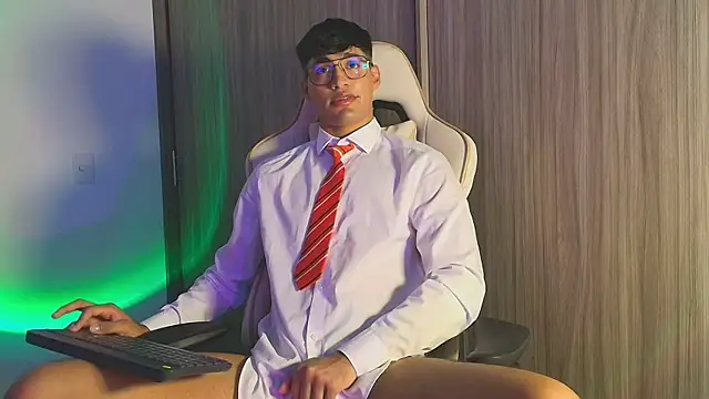 Snapshot of Jimmy_Leeh_ chatting on October 27, 2025, 3:40 am Jimmy Leeh online show from October 27, 2025, 3:40 am