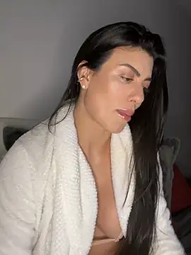 Snapshot of ise_mahh chatting on June 2, 2026, 2:55 am ise mahh online show from June 2, 2026, 2:55 am