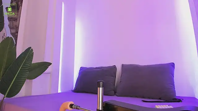 ErikaLust online show from November 28, 2025, 4:23 am