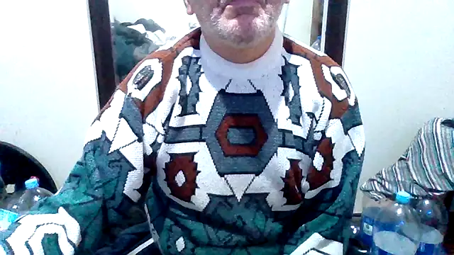 asira39 online show from November 18, 2025, 7:06 pm