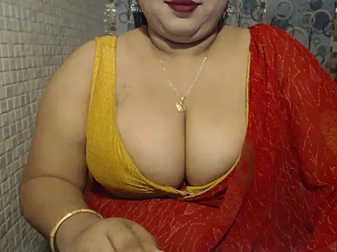 Snapshot of Oh_Maya chatting on February 22, 2026, 4:52 pm Oh Maya online show from February 22, 2026, 4:52 pm