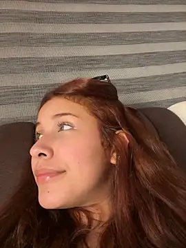 crystal bunny7 online show from February 22, 2025, 3:34 am