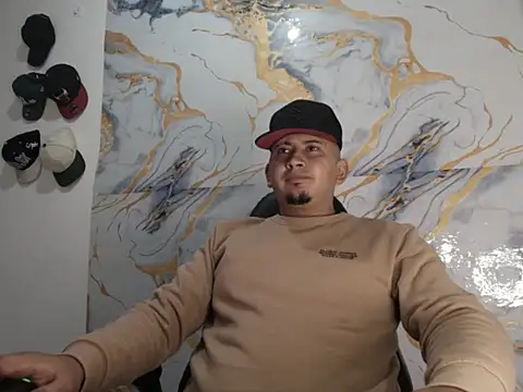 Snapshot of myke_andrade chatting on February 27, 2026, 3:29 am myke andrade online show from February 27, 2026, 3:29 am