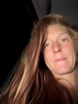 GoldenFlameGoddess online show from November 13, 2025, 12:31 pm