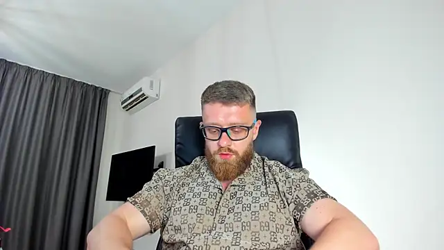 Findom guy online show from May 29, 2026, 7:53 pm