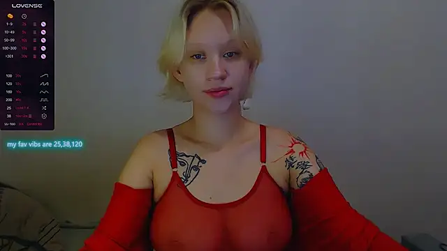 Snapshot of amelia_lye chatting on September 19, 2025, 5:17 pm amelia lye online show from September 19, 2025, 5:17 pm