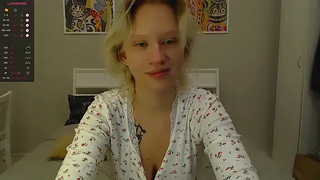 Snapshot of amelia_lye chatting on March 10, 2025, 4:03 pm amelia lye online show from March 10, 2025, 4:03 pm