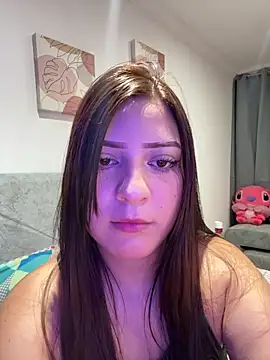 Snapshot of Zoe_Lennoxx chatting on June 18, 2026, 11:32 pm Zoe Lennoxx online show from June 18, 2026, 11:32 pm