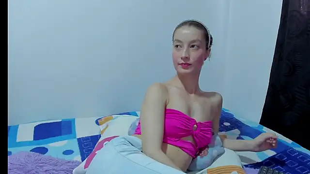 MiiaVolkova online show from November 20, 2025, 8:09 pm