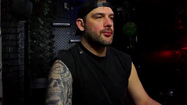 LexXHardy online show from April 19, 2026, 5:14 pm