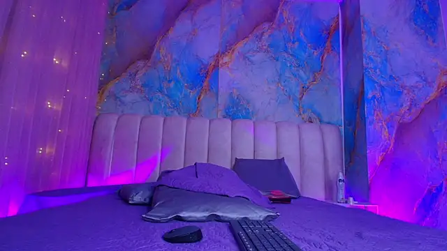  sex mia online show from February 9, 2026, 7:23 pm