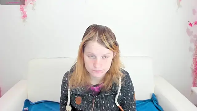 Snapshot of Kathlyn__Heath chatting on February 20, 2026, 1:46 pm Kathlyn Heath online show from February 20, 2026, 1:46 pm