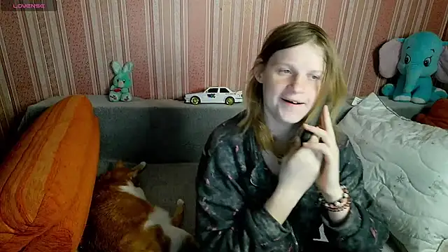 Kathlyn  Heath online show from April 9, 2026, 6:14 pm