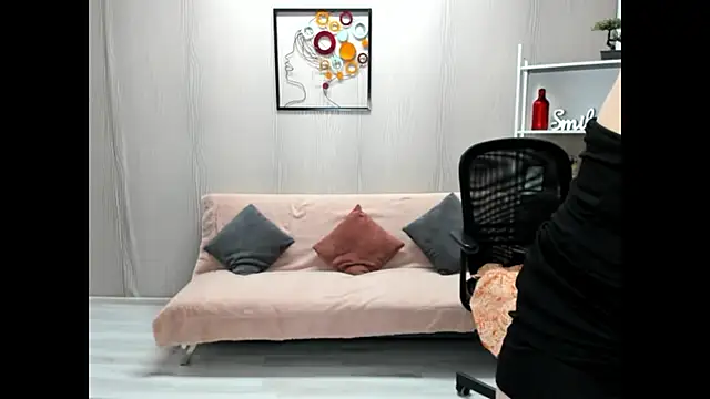 Snapshot of Cassandra_Hotty chatting on December 2, 2025, 4:25 am Cassandra Hotty online show from December 2, 2025, 4:25 am