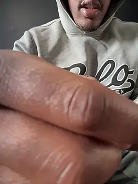 Snapshot of ohhwowdick chatting on February 22, 2026, 7:48 pm ohhwowdick online show from February 22, 2026, 7:48 pm