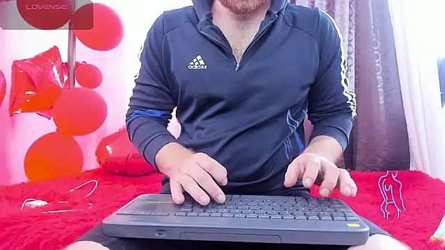 Snapshot of michacosio chatting on February 13, 2026, 6:30 pm michacosio online show from February 13, 2026, 6:30 pm