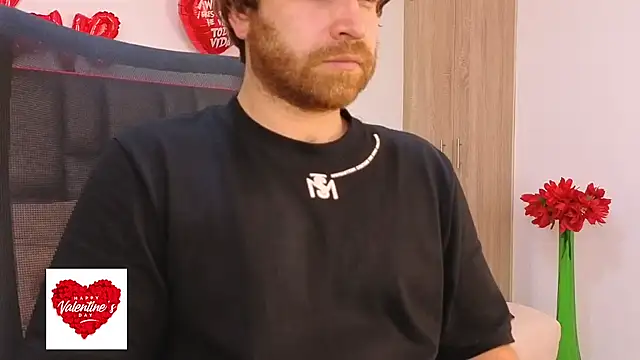 Snapshot of michacosio chatting on February 14, 2026, 7:19 am michacosio online show from February 14, 2026, 7:19 am