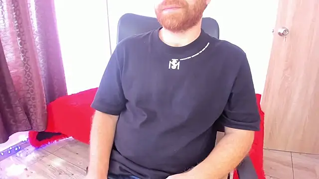 Snapshot of michacosio chatting on March 4, 2026, 5:10 pm michacosio online show from March 4, 2026, 5:10 pm