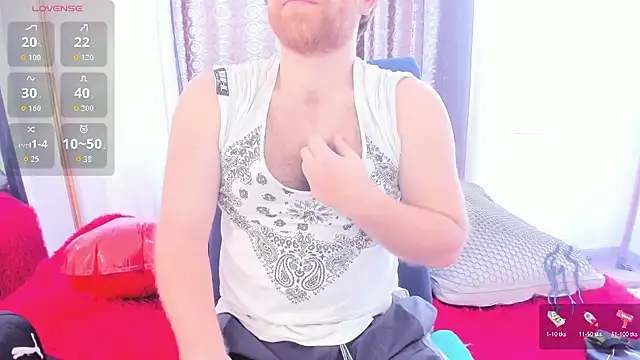 Snapshot of michacosio chatting on February 25, 2026, 3:12 pm michacosio online show from February 25, 2026, 3:12 pm