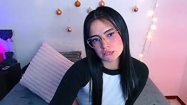 Snapshot of Isa_Maiden1 chatting on January 8, 2026, 4:46 pm Isa Maiden1 online show from January 8, 2026, 4:46 pm