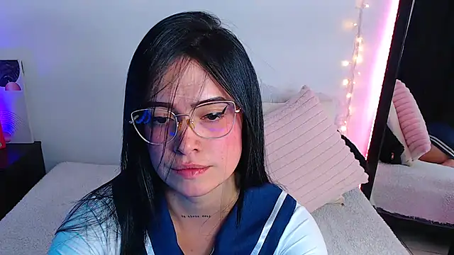 Snapshot of Isa_Maiden1 chatting on February 9, 2026, 5:00 pm Isa Maiden1 online show from February 9, 2026, 5:00 pm