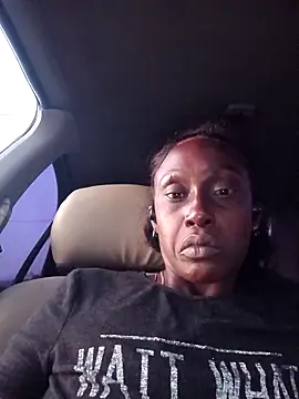 Ladyteaser69 online show from April 15, 2026, 11:38 pm