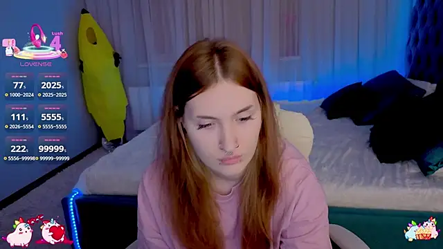  Chlo  e online show from October 10, 2025, 12:33 am