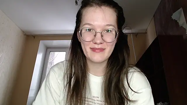 Snapshot of MiriamOr chatting on February 26, 2025, 1:32 pm MiriamOr online show from February 26, 2025, 1:32 pm