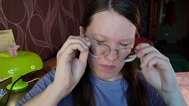 Snapshot of MiriamOr chatting on January 18, 2026, 8:29 am MiriamOr online show from January 18, 2026, 8:29 am