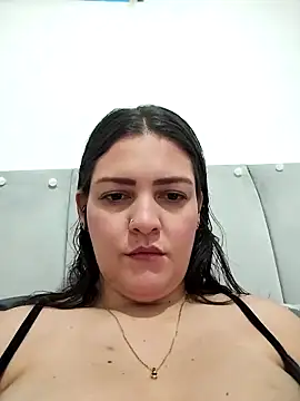 Snapshot of Mia_Hampton chatting on April 5, 2026, 5:19 pm Mia Hampton online show from April 5, 2026, 5:19 pm