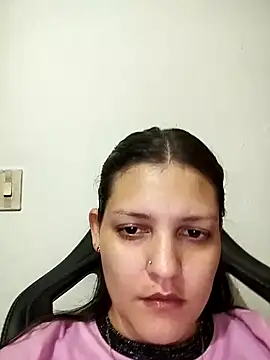 Snapshot of Mia_Hampton chatting on January 6, 2026, 11:42 pm Mia Hampton online show from January 6, 2026, 11:42 pm