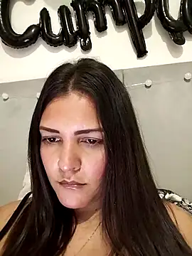 Snapshot of Mia_Hampton chatting on March 2, 2026, 9:44 pm Mia Hampton online show from March 2, 2026, 9:44 pm