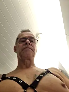 DarrenSullivanSlut online show from January 2, 2025, 5:35 am