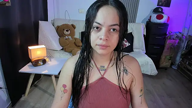 Snapshot of Cuttiealice chatting on March 3, 2025, 11:11 am Cuttiealice online show from March 3, 2025, 11:11 am