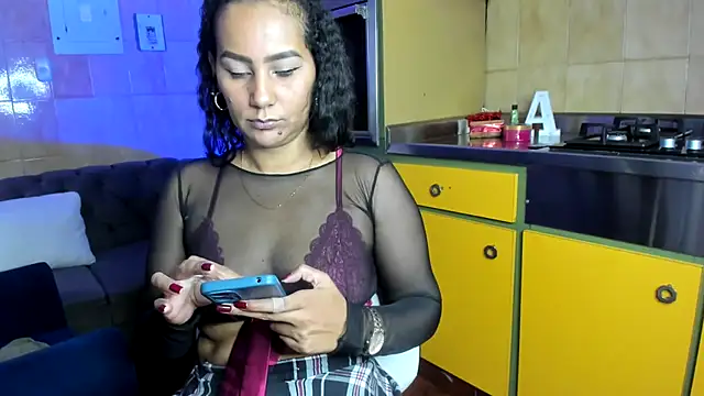 Snapshot of Leticia_goddes chatting on September 12, 2025, 10:20 pm Leticia goddes online show from September 12, 2025, 10:20 pm