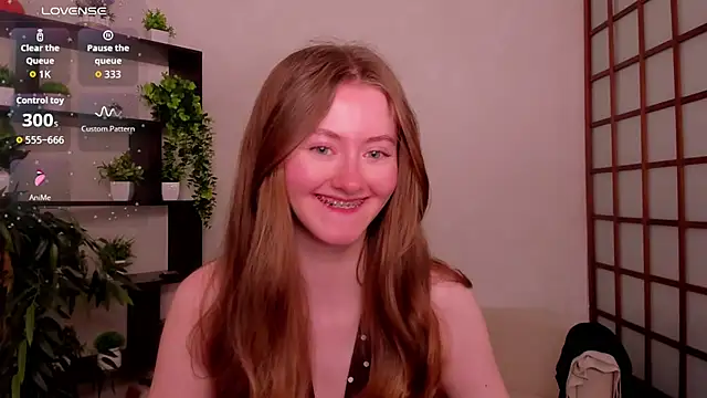 Snapshot of KateCuddle chatting on June 24, 2026, 2:54 am KateCuddle online show from June 24, 2026, 2:54 am