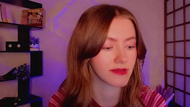Snapshot of KateCuddle chatting on January 22, 2025, 2:15 am KateCuddle online show from January 22, 2025, 2:15 am