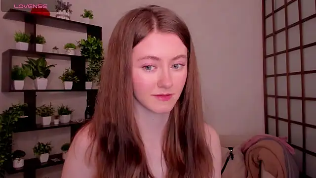 Snapshot of KateCuddle chatting on March 2, 2026, 2:45 am KateCuddle online show from March 2, 2026, 2:45 am