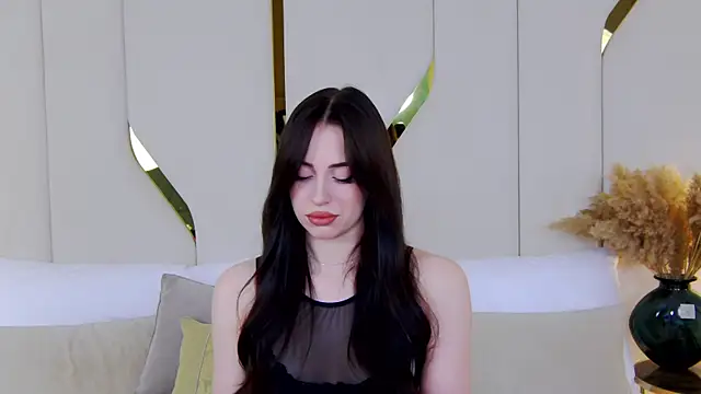 Snapshot of Betty_Bridge chatting on May 15, 2026, 2:42 am Betty Bridge online show from May 15, 2026, 2:42 am